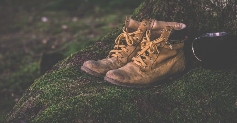 Exploring Nature in Comfort and Style: The Benefits of Wearing Nortiv 8 Men’s Hiking Boots